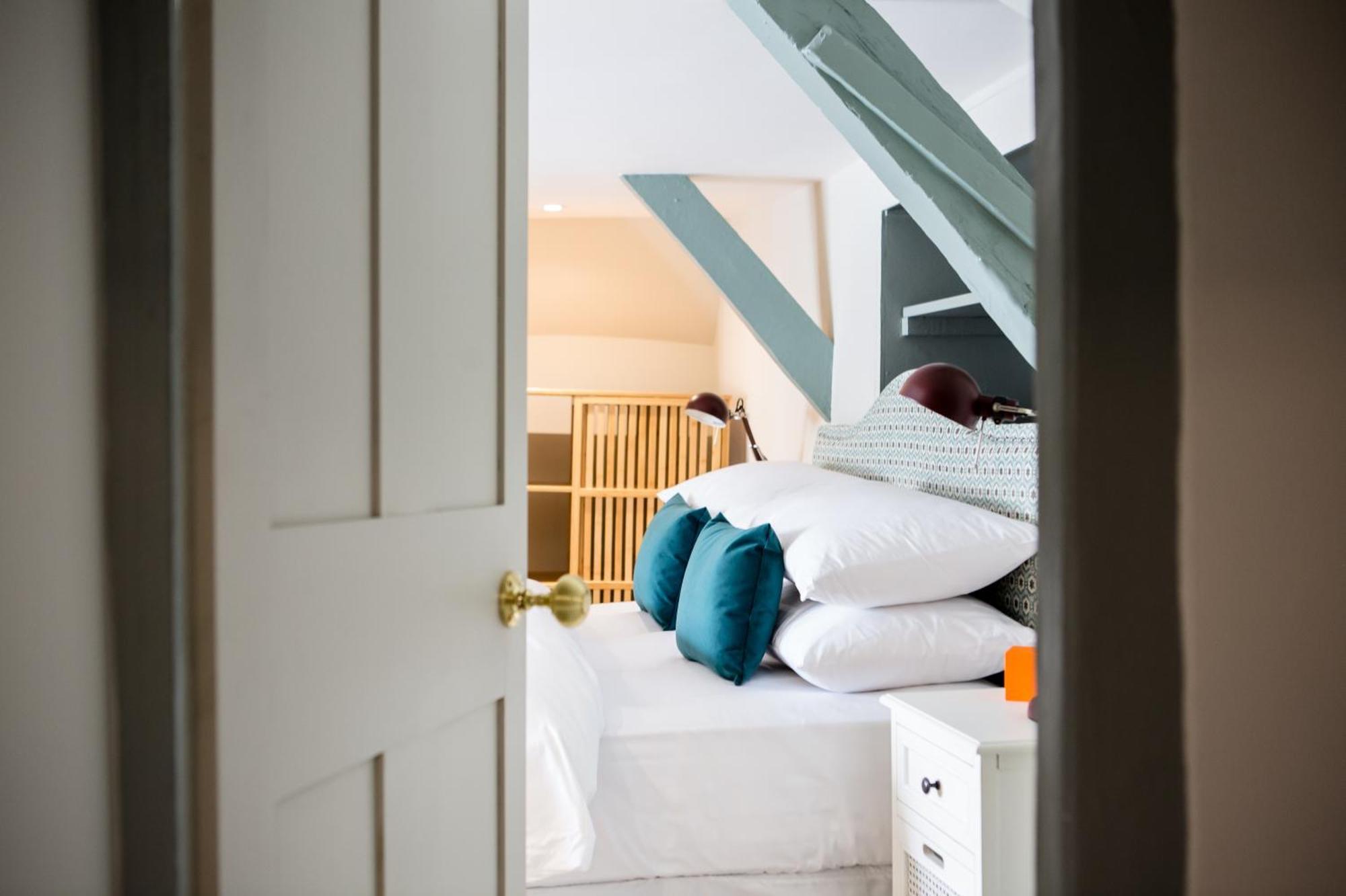 Moore House Hastings Quarto foto