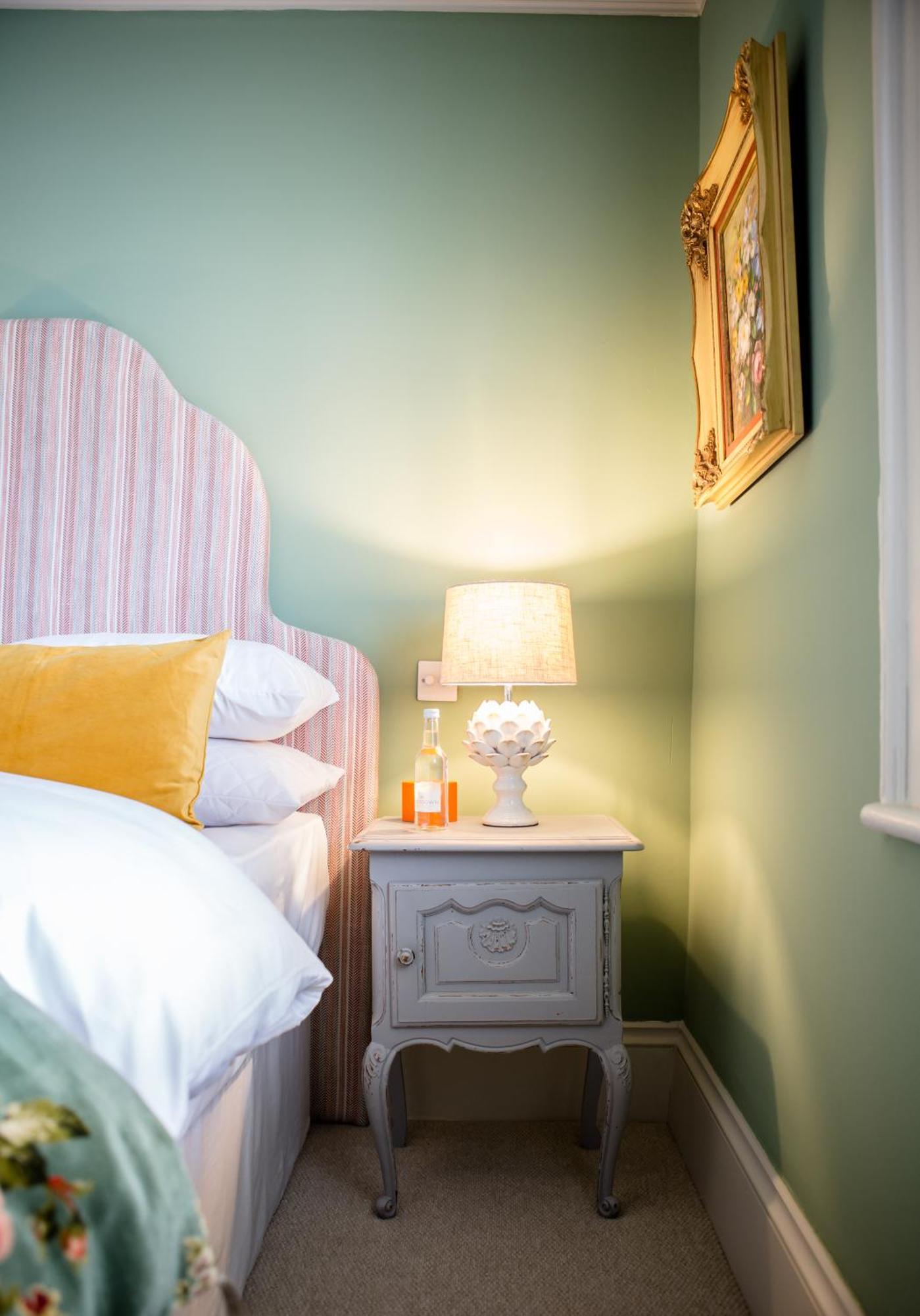Moore House Hastings Quarto foto